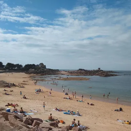 Hébergement de vacances Comfortable Bungalow, Pleumeur-bodou, Pink Granite Coast Pleumeur-Bodou